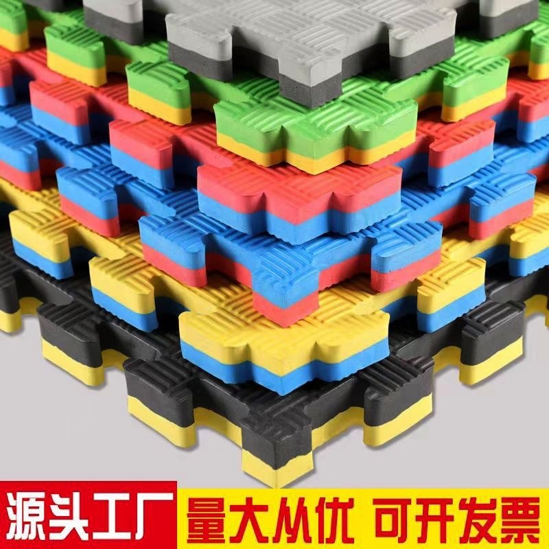 Taekwondo almohadilla de artes marciales Sanda estera de entrenamiento gruesa estera deportivo jardín de infantes 1m * 1m estera de espuma