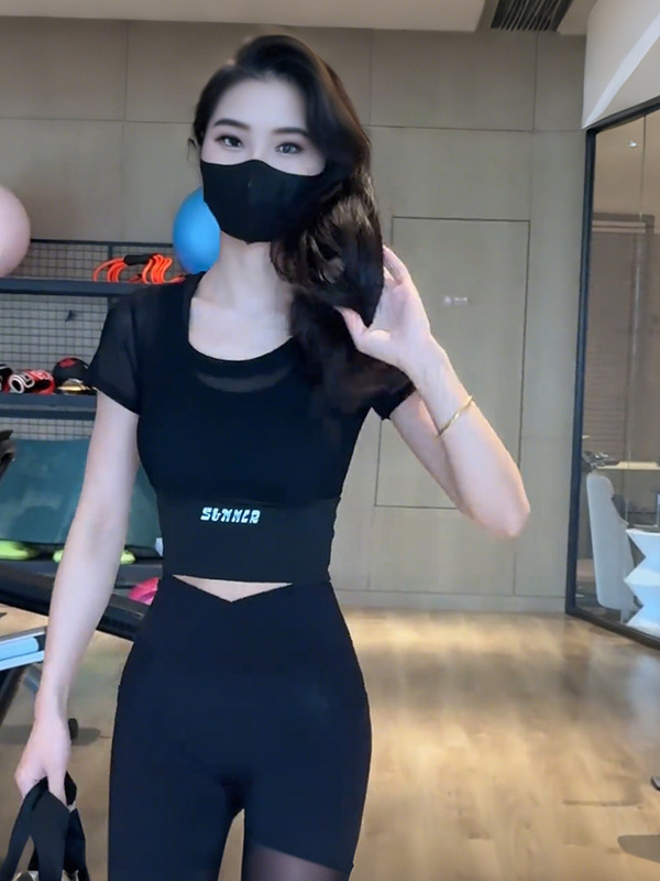 健身瑜伽服女夏季速干T恤大码胖MM修身显瘦运动上衣短袖长裤套装|undefined