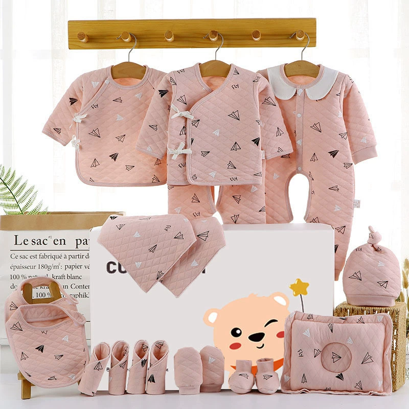 Подарочная коробка Baby Gift Box Set, 18–22 предметов одежда для новорожденных унисекс демисезонная, подарочная коробка со стеклом