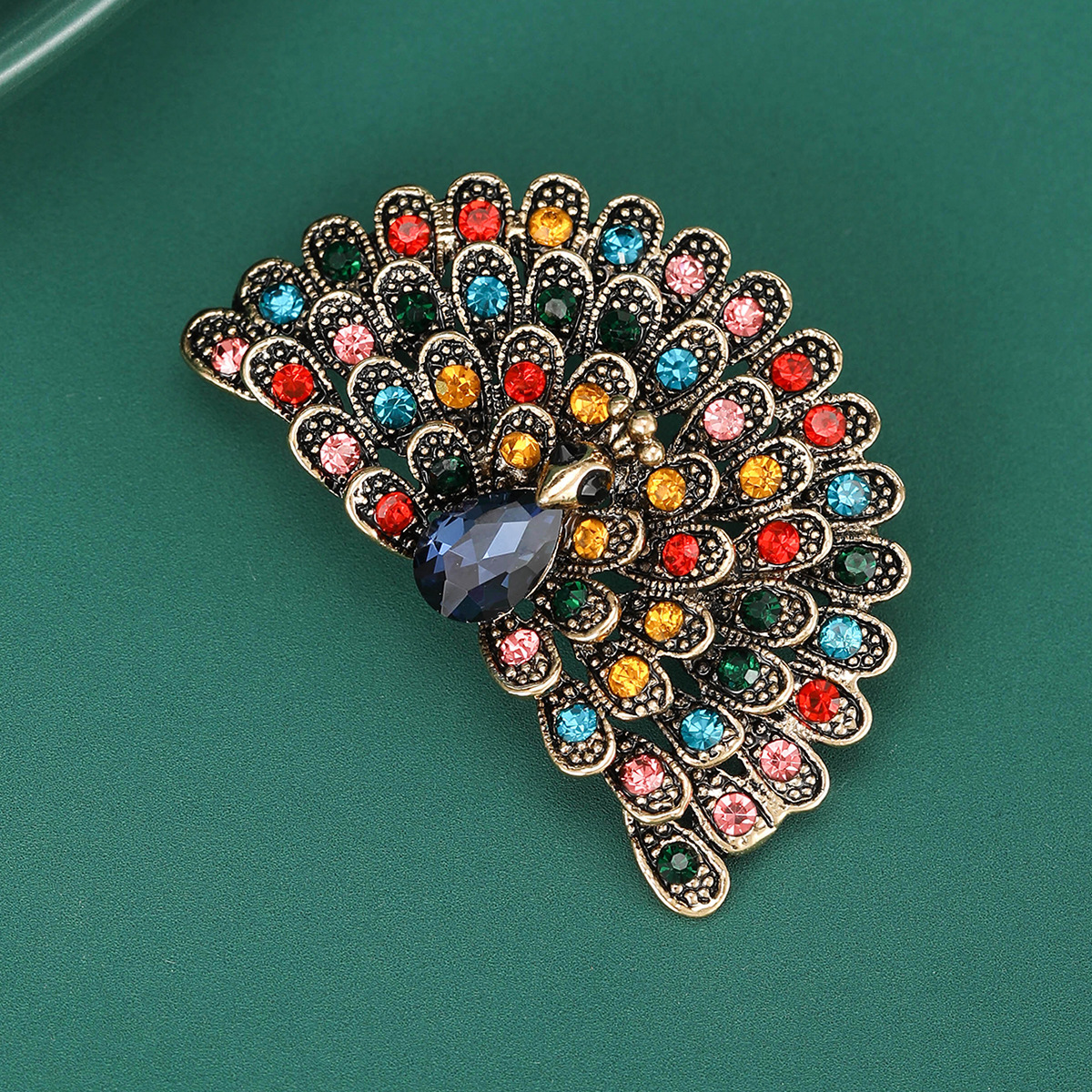 16g Weight Rhinestones Inlay Material Brooches Classification Banquet Occasion Alloy Material Peacock Pattern All Seasons Season Women's Gender Inlay Design Retro Style Retro Pin Peacock Alloy Inlay Rhinestones Women's Brooches 36