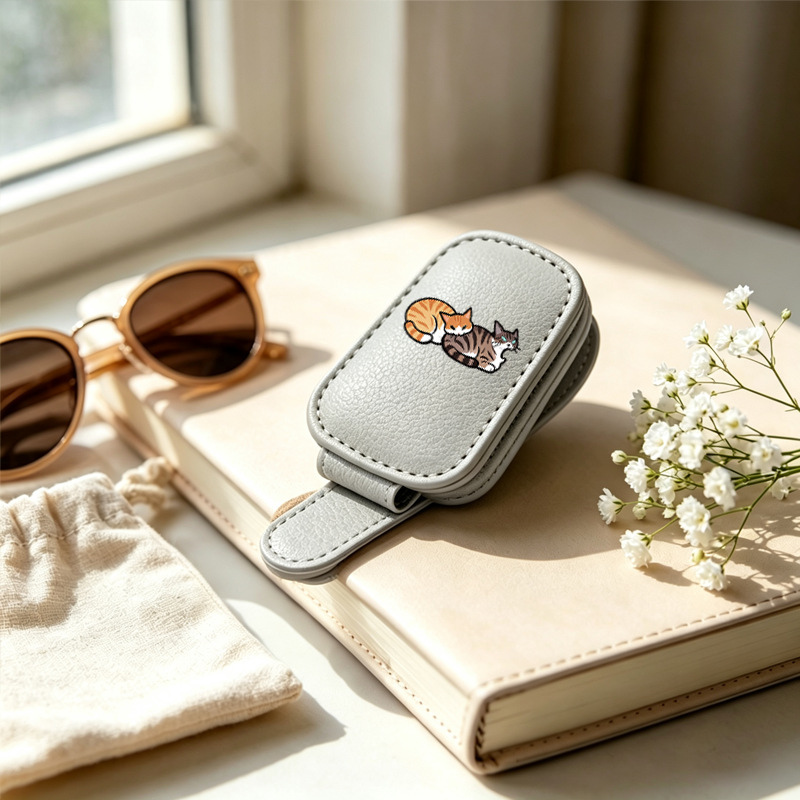 Gray cross-border bestseller sunglasses holder, creative car sun visor storage, cat-shaped car glasses clip