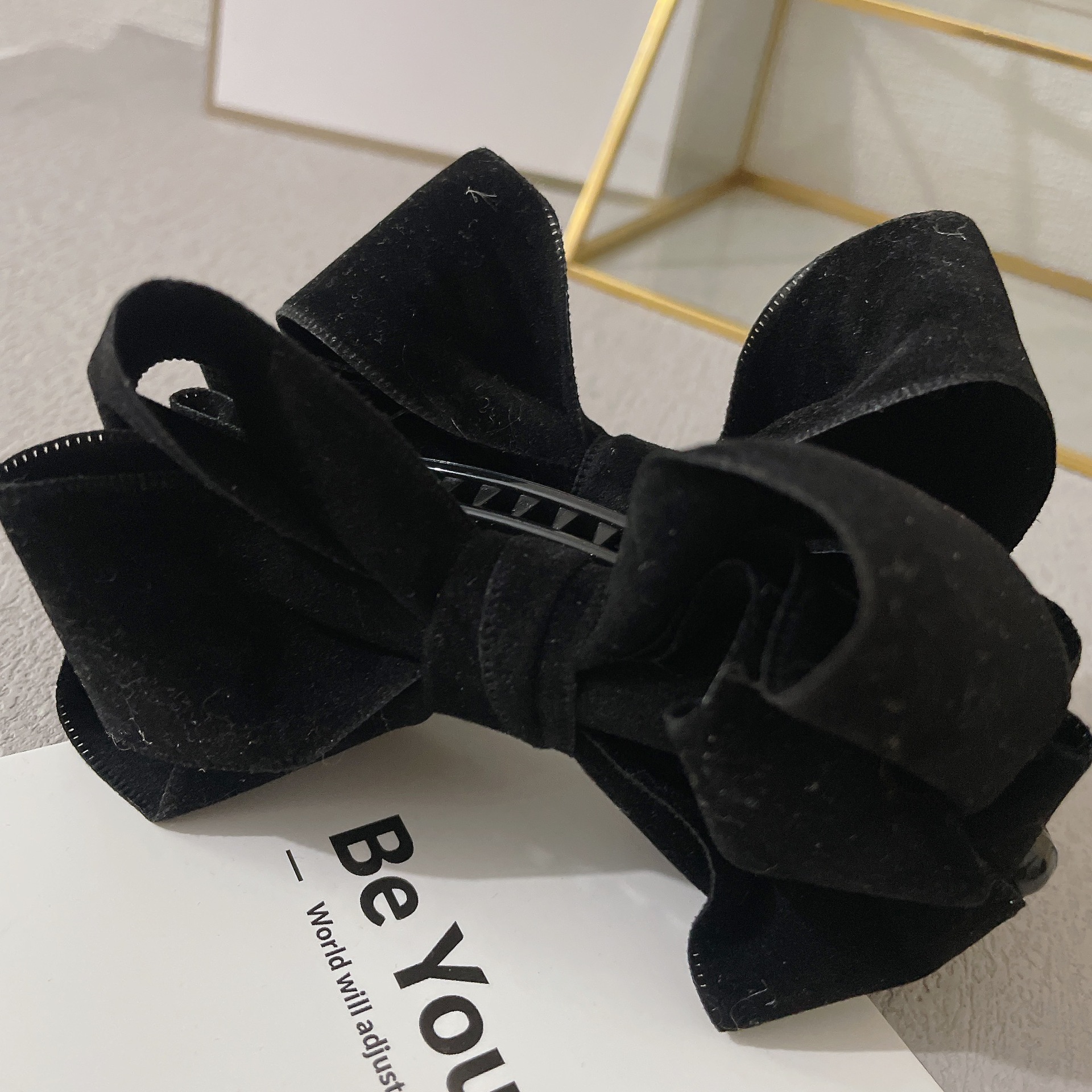 5D11CD1E-C290-433B-9B12-5B339C