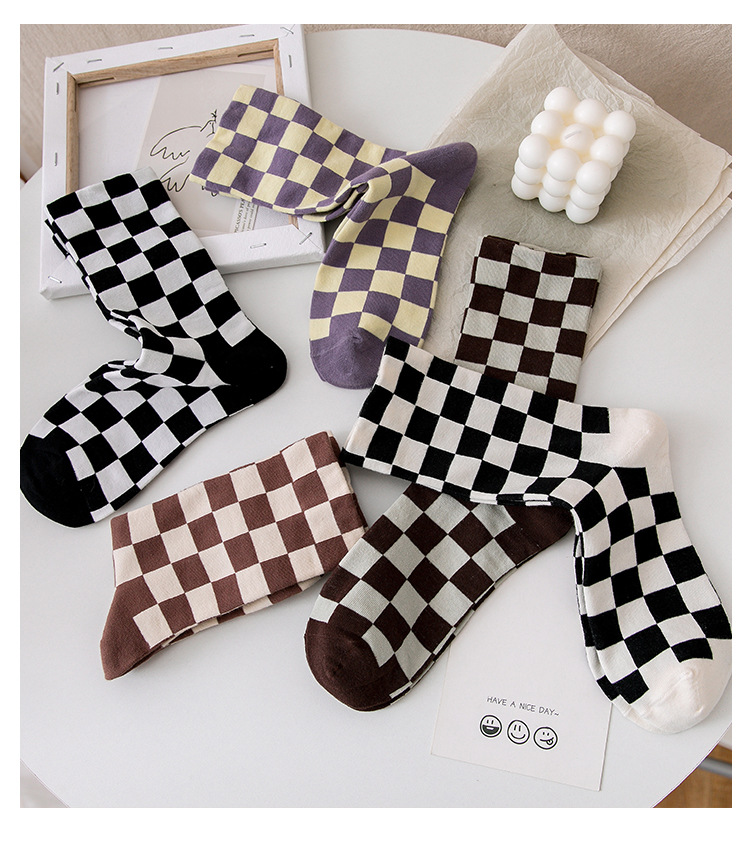 Checkerboard Socks Wholesale Women's Tube Cotton Long Tube Women's Autumn And Winter Socks display picture 4