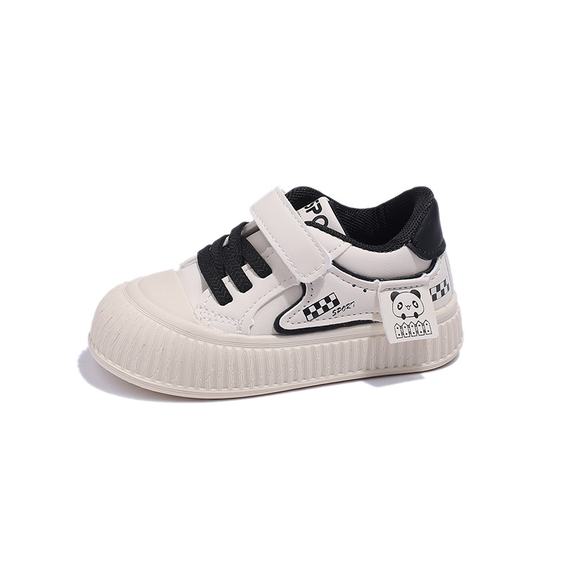 Zapatos de otoño 2024 para bebés y niños pequeños, zapatillas deportivas infantiles, zapatillas casuales para niños y niñas, zapatos planos de cuero, envío directo en una sola pieza.