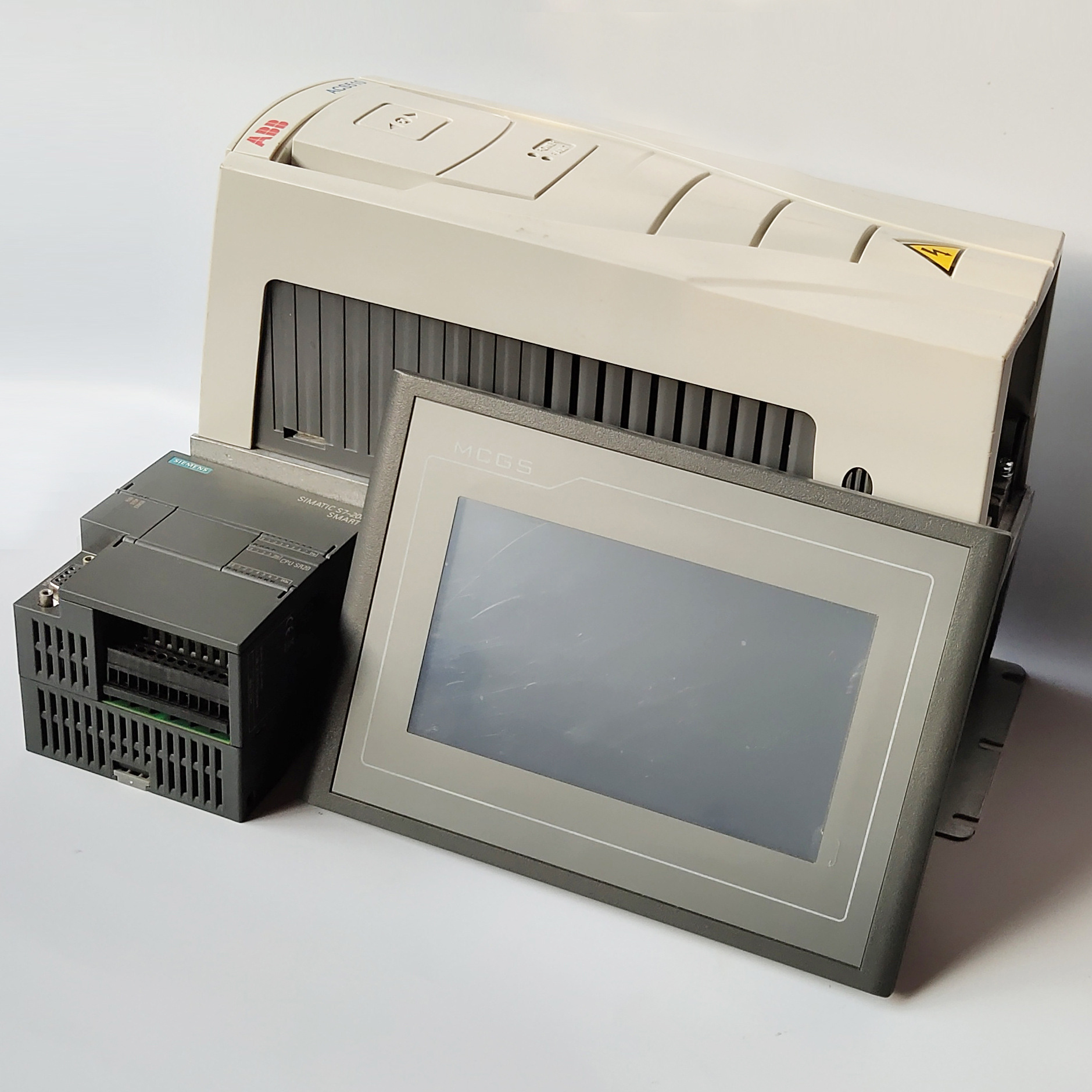 智能PLC变频恒压供水控制器全自动无负压给水一拖多触摸屏系统