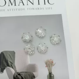 其他纺织辅料;流苏、穗;服装饰品