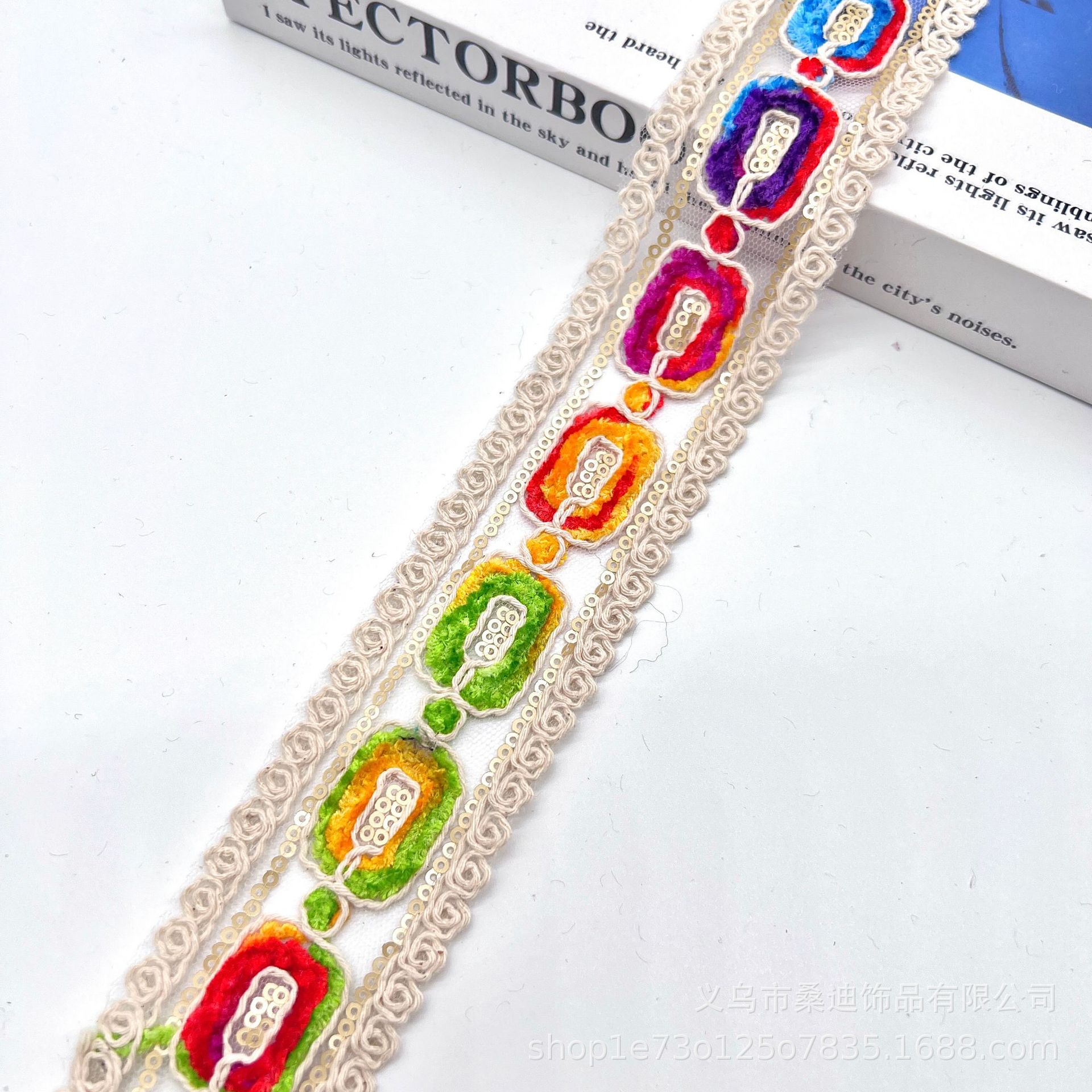 Hilo de algodón de estilo étnico encaje de color cordón de hueso franela bordado lentejuelas código de barras accesorios de ropa encaje encaje Hanfu