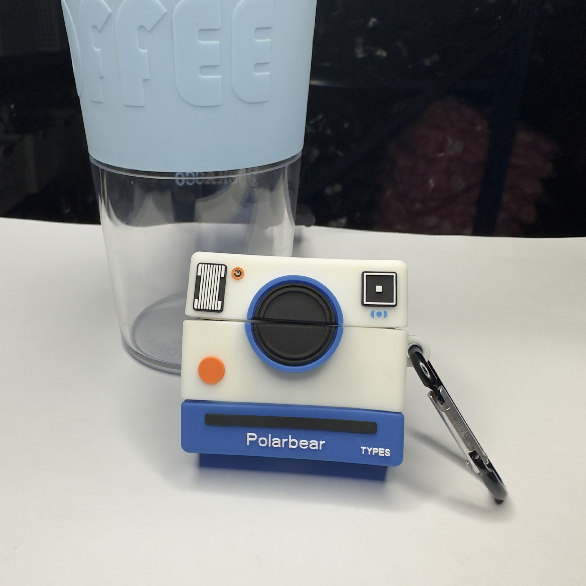 123 파란색과 흰색 카메라