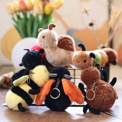 かわいい昆虫シリーズ小さな虫ペンダントぬいぐるみ人形カタツムリ蜂スクールバッグペンダントキーホルダー