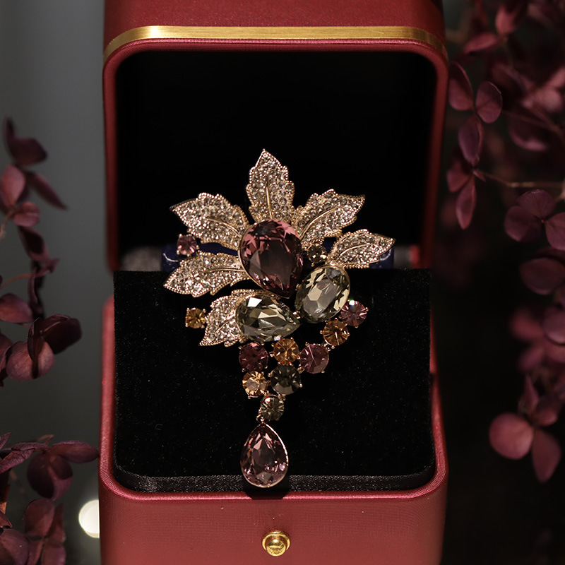 Neu Vintage Kristall Blume Brosche Schwere Industrie Medieval Schmuck_voghion.com