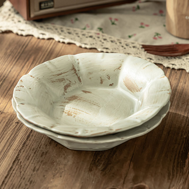 Retro hacer viejos platos de cerámica gruesa octogonal platos de cerámica caseros creativos en forma de flores platos de platos al por mayor platos pequeños platos