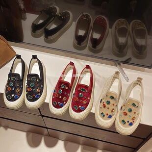 ����һ�_��ŮЬ�W��վ2026�괺���¿�ˮ荕r�����e��Ь�ٴ��Ь