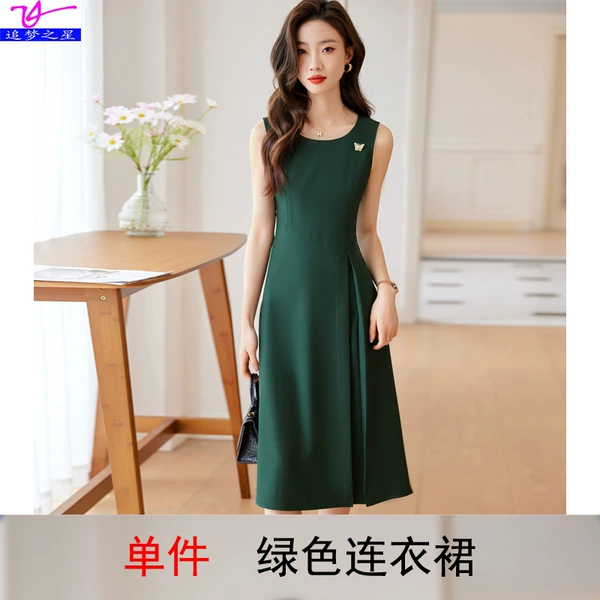 Green dress, J9
