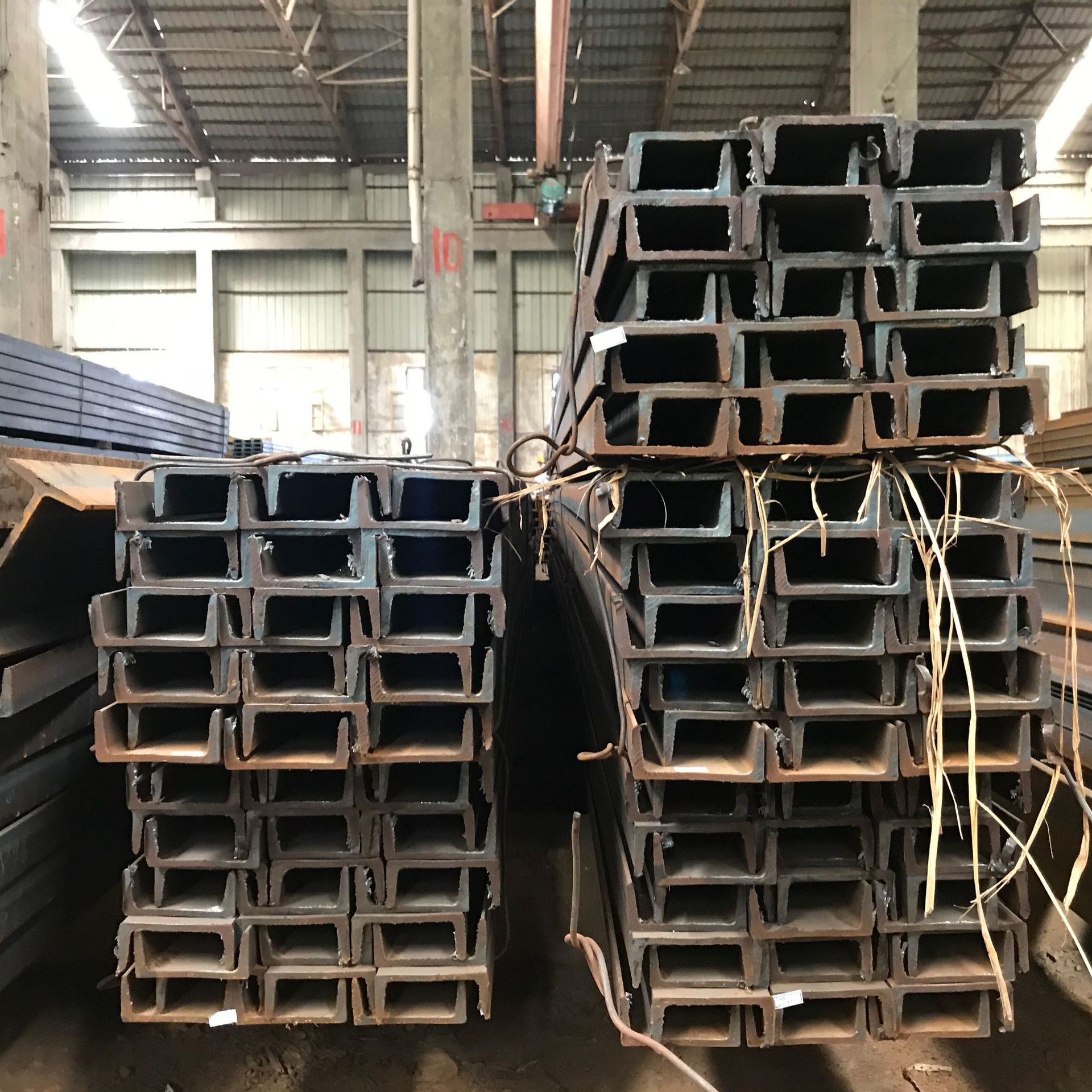 广东镀锌工字钢 打桩用热轧工字钢Q235B矿工钢 钢结构桥梁用钢梁