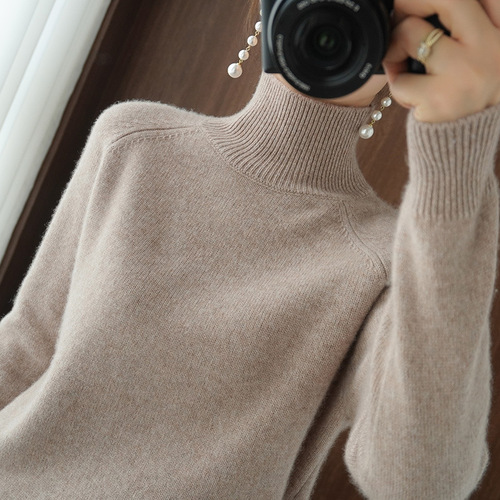 Autumn and winter new arrival women's stand-up collar pullover sweater, loose-fit, thickened, Korean-style solid-color turtleneck knitted base layer sweater for women.