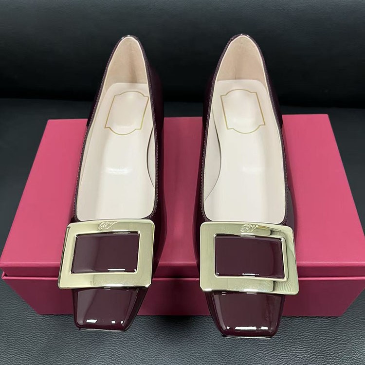 鼎版RV新配色金属方扣浅口单鞋4cm方跟 漆皮高跟鞋婚鞋伴娘鞋通勤