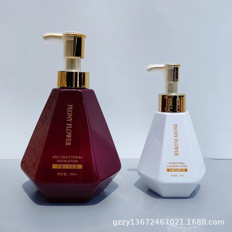 供应新款pet洗发水瓶子洗发水包装瓶子500ml钻石型洗发水瓶子