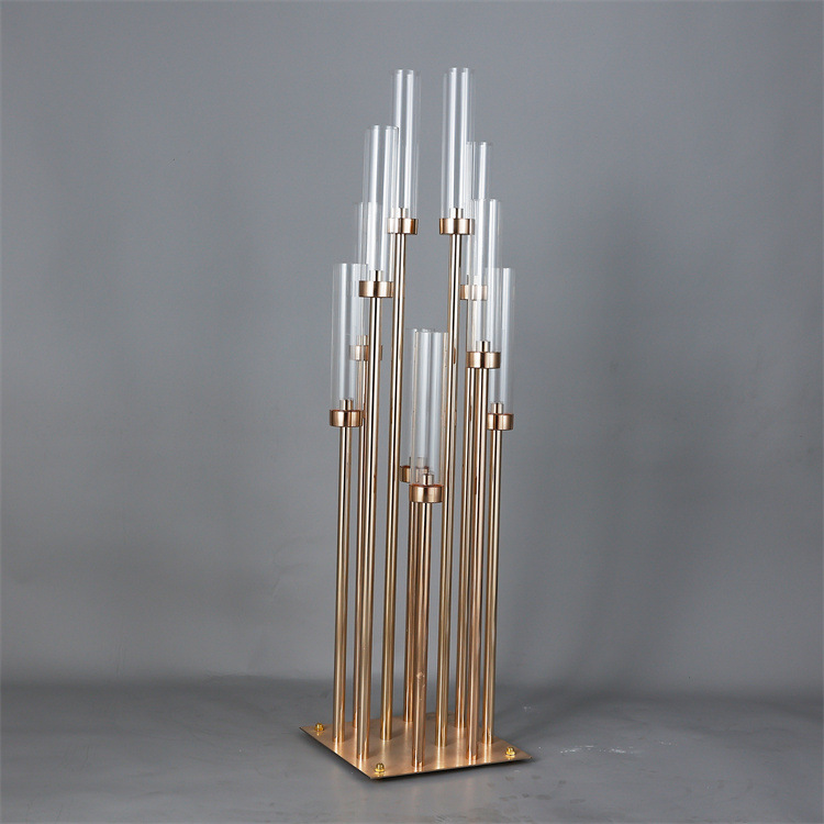 Nuevos accesorios de la boda suministro directo de fábrica de hierro galvanoplastia Festival de metal Candelabro plomo carretera decoración de la Mesa de la boda