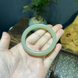 Jin Yutang Xinjiang Hetian Jade Fine Sunny Water Bracelet with Slightly Ice Bottom Oily Full No Cracking Natural Original Asbestos