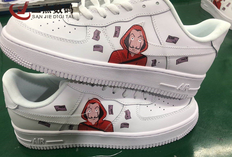 f01a8dd4975df255d7aab3c6741f90