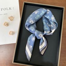 双面真丝羊毛围巾小方巾披肩气质骏马车领巾秋冬季高级感丝毛方巾