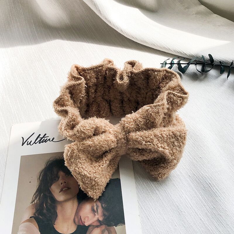 Otoño y invierno dibujos animados peluche lavar la cara cinturón de cabello máscara de mujer lavar la cara cinturón de cabello impermeable estereoscópico impermeable adornamientos de cabello al por mayor