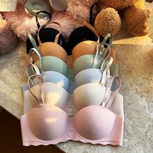 �ǹ�����ŮС�ؾ۔n�@��o�ȦһƬʽ�����ո�����´�͸��������