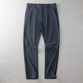 冲锋衣、裤;运动T恤;户外皮肤衣/防晒衣