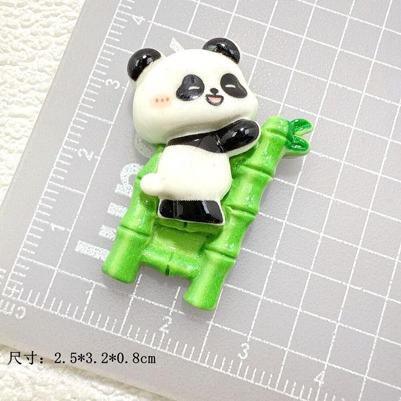 漫画竹パンダ樹脂アクセサリー diy 水カップ収納ボックス携帯電話ケース穴キーホルダー電気自動車材料|undefined