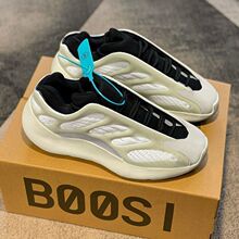 ��ԭ���_logoҬ��700v3�ϵ�Ь�_˹ͬ���{��ʯ�ڻꮐ����Ů�\��Ь
