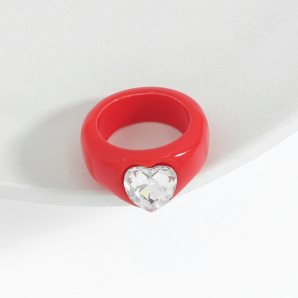 Ins High-profile Figure Ring Female Niche Design Candy Color Resin Tide High Sense Index Finger Ring Resin Little Finger Ring display picture 11