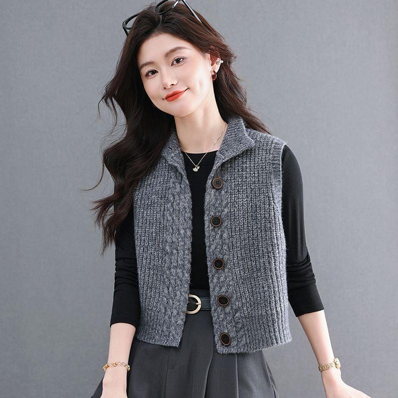 Fashionable Lapel Collar Sleeveless Sweater Vest for Petite Women, New Spring and Autumn Trendy Knitted Cardigan Jacket Fashionable Lapel Collar Sleeveless Sweater Vest for Petite Women, New Spring and Autumn Trendy Knitted Cardigan Jacket