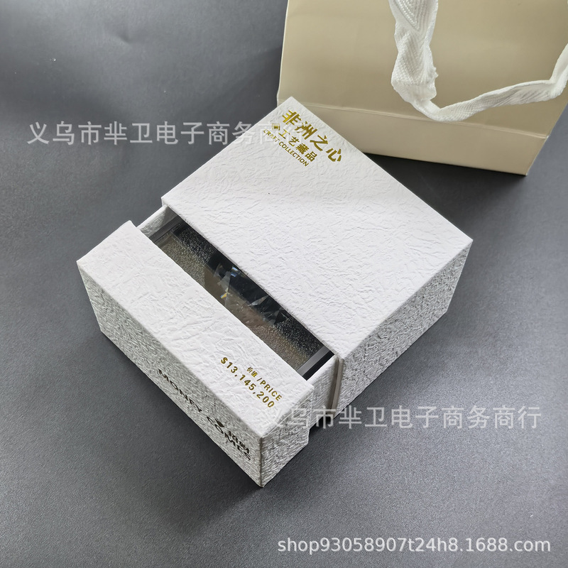 デルタ行動周辺アフリカの心大紅水晶1:1復刻道具模型ゲームコレクションプレゼント|undefined