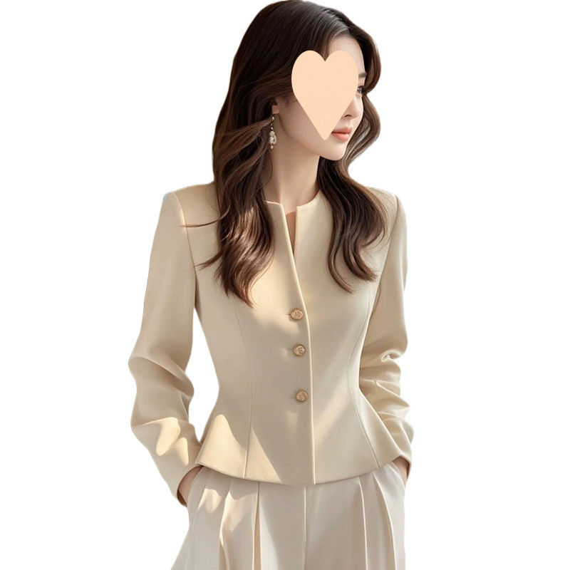 小香风短款百搭显瘦小外套女2025春秋轻奢高级感收腰独特别致上衣|undefined