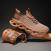 秋季2024新款运动鞋男透气飞织男鞋麻花底镂空厚底外贸大码休闲鞋