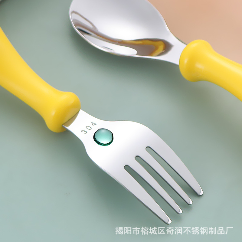 Nuevo 304 de acero inoxidable de dibujos animados para niños palillos de entrenamiento bebé lindo suplemento alimenticio cuchara tenedor portátil traje de tres piezas