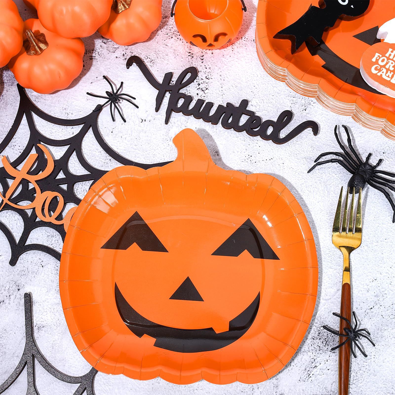 Nuevos productos transfronterizos de Halloween, suministros para fiestas, juegos de vajilla desechables, decoración de fiestas, platos de papel desechables