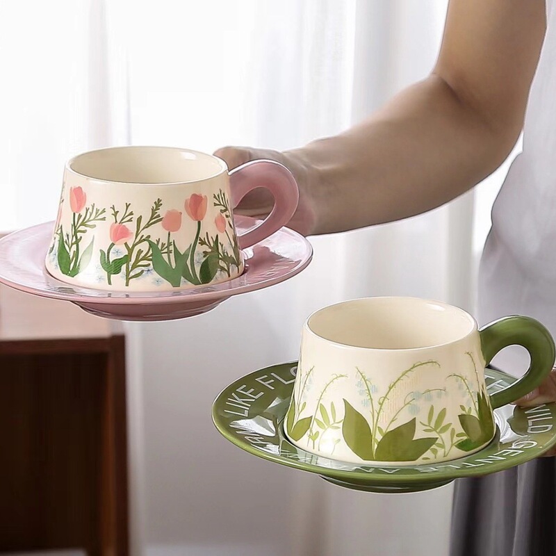 Household Couple suit Coffee Cup Saucer Office High-grade Vintage Flower Tea Cup High-value Hand Gift Cup