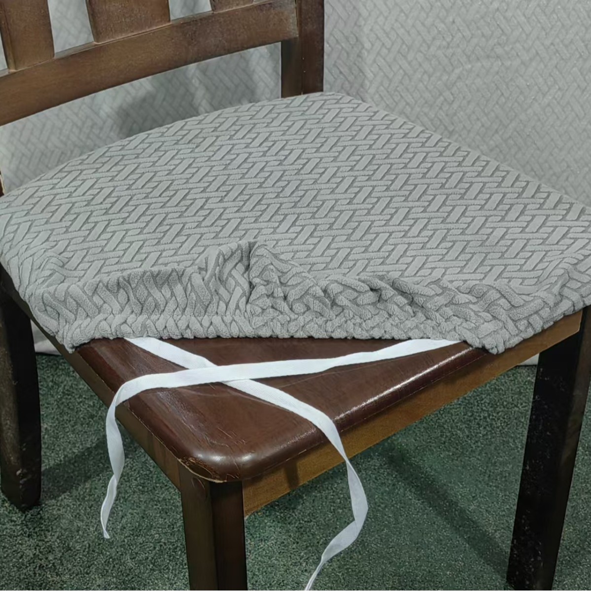 Long-compartment light gray seat cover