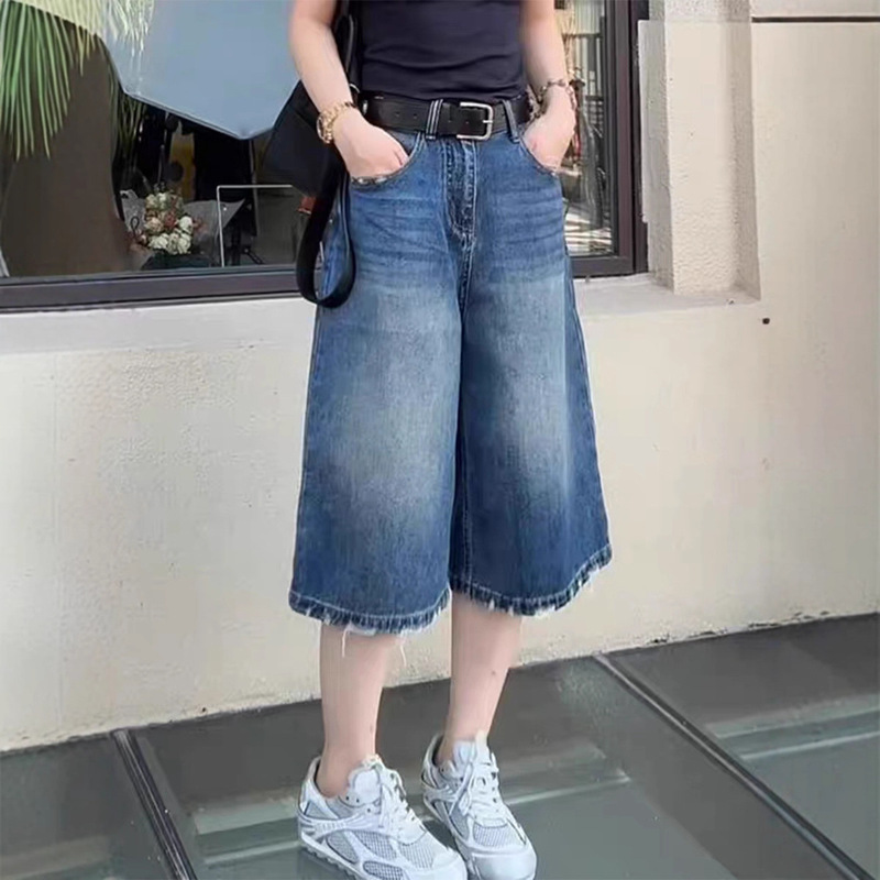 High-Waisted Retro Plus-Size Straight-Leg Denim Capri Pants for Women, Summer New Style, Loose and Slimming Wide-Leg Mid-Length Pants for Plus-Size Women