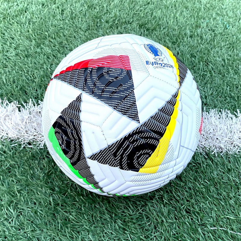 ミシン縫いサッカーフットボールワールドカップヨーロッパカップアメリカカッププレミアリーグ試合トレーニングNo.5 PVCサッカー卸売|undefined