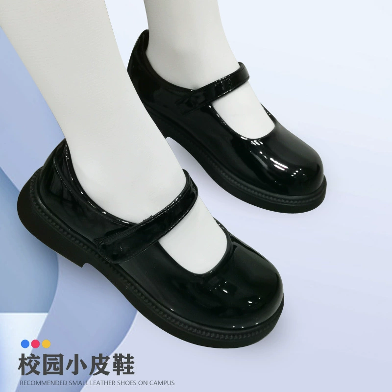 Черные кожаные туфли для девочек Новая маленькая девочка Одиночная обувь Летняя детская обувь Кампус Весна и Осень Мягкая подошва Студенческая обувь принцессы