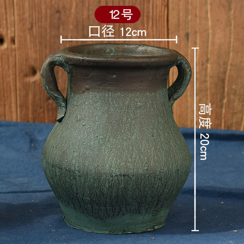 F12 말이 가격을 올렸습니다 - 바닥에 구멍을 뚫었습니다