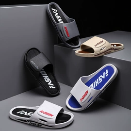 男式雨鞋;塑料拖鞋;女式雨鞋