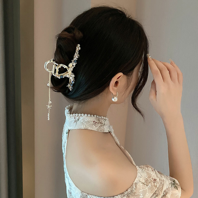 Elegante Mode Tier Blume Metall Quaste Künstliche Edelsteine Künstliche Perlen Haars Pange display picture 2