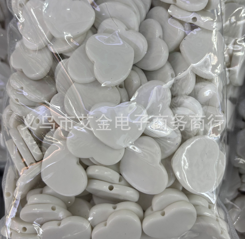 26#32*25mm 하트 0.5kg 약 135개