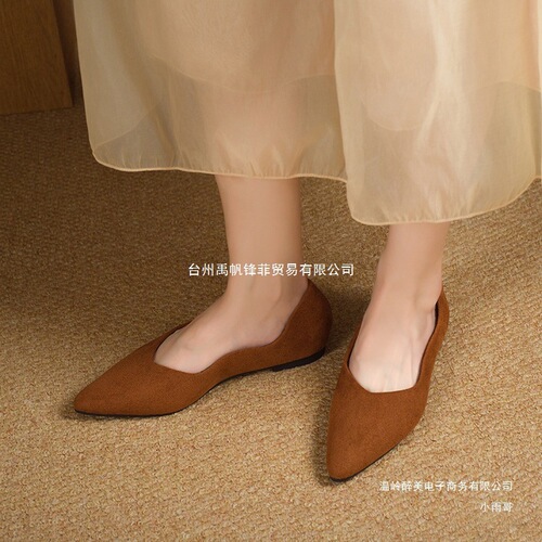 European and American flat-bottom new style flat-heeled plus-size women's four-season work suede wholesale plus-size