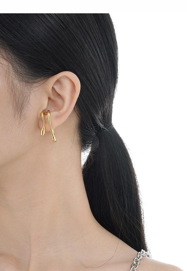 Daily Occasion Silver Material 1 Piece Silver Solid Color Ear Clips