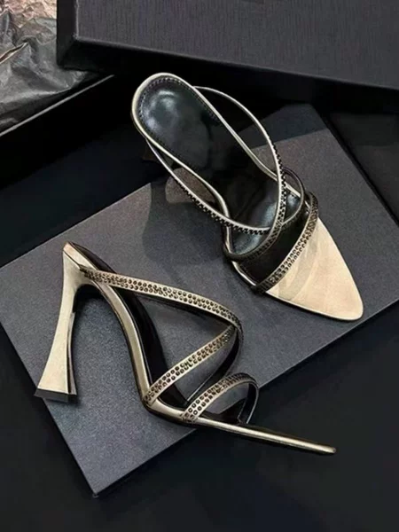 Champagne color