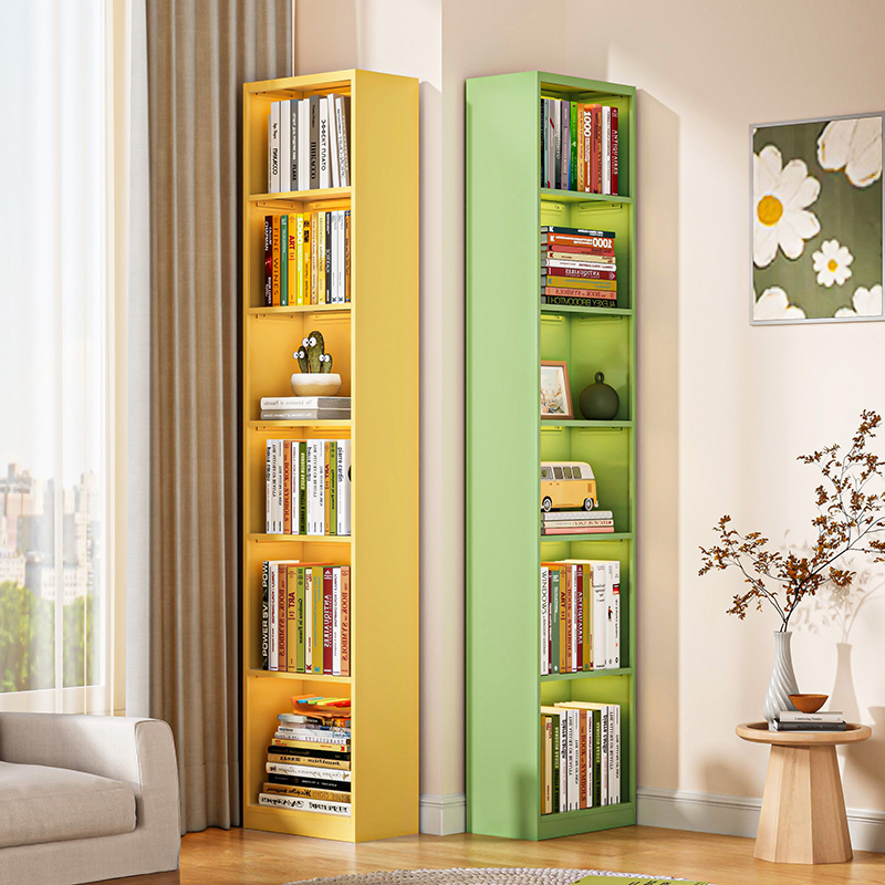 Estante de acero de esquinas estrechas simple de aterrizaje estante de almacenamiento de hoja de hierro hendidura pequeño estante de libros de sala de estar estante de librería de hierro forjado